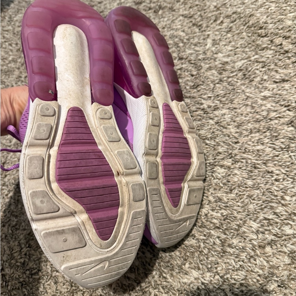 Nike Women’s or Kids Air Max 270 Pink/Purple Running Sneakers EUC - Picture 6 of 7